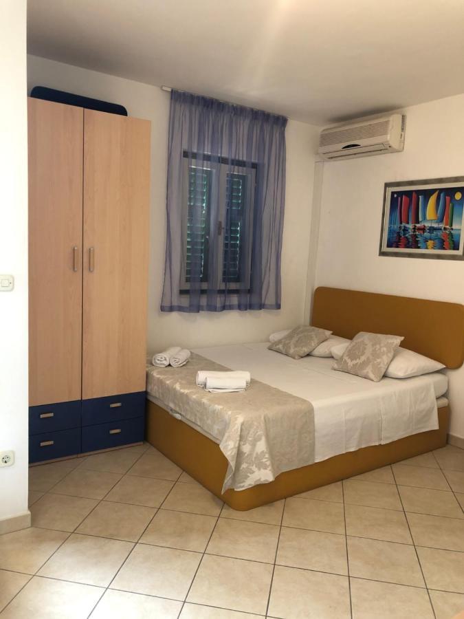 Apartments Josip Bol Exterior photo